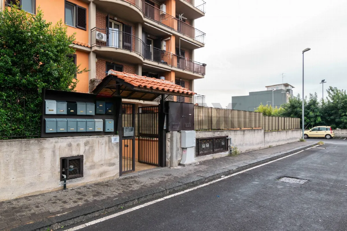 Appartamento in vendita ad Acireale - foto 2