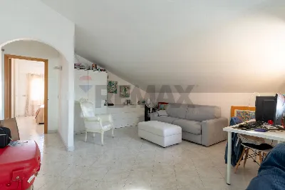 Appartamento in vendita a Aci Sant'Antonio - foto 8