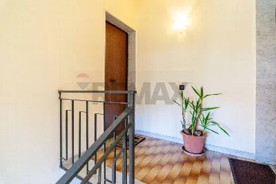 Appartamento in vendita a Aci Sant'Antonio - foto 3