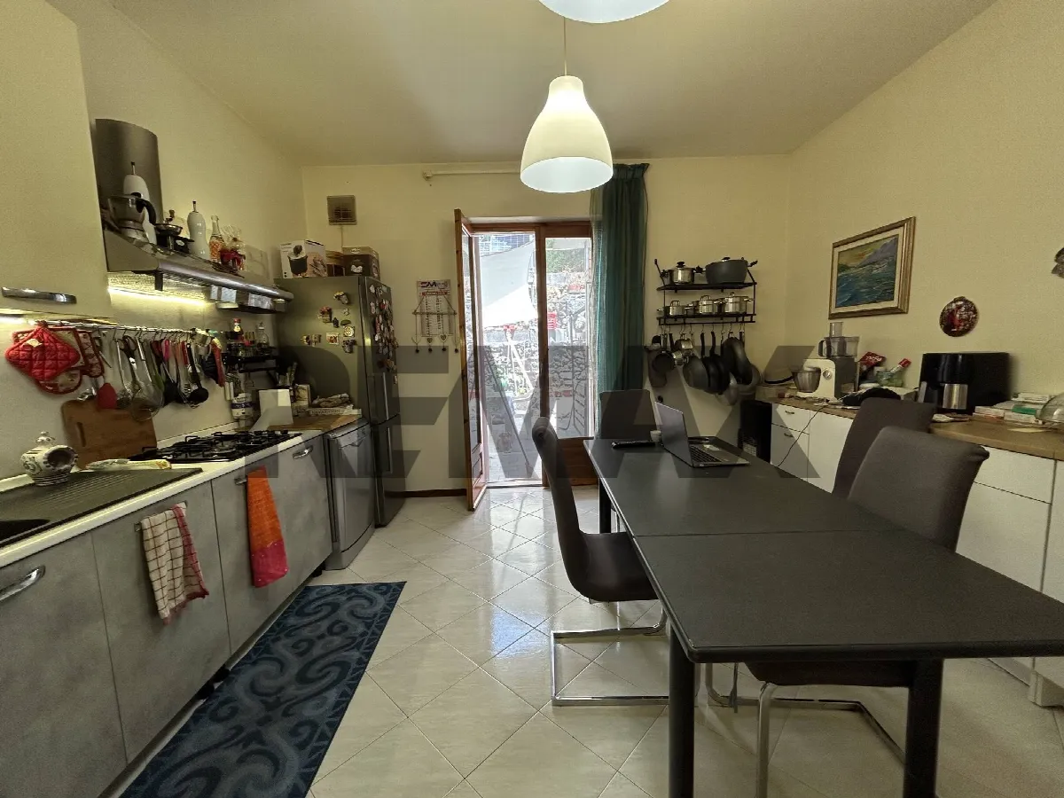 Appartamento in vendita ad Acireale - foto 2