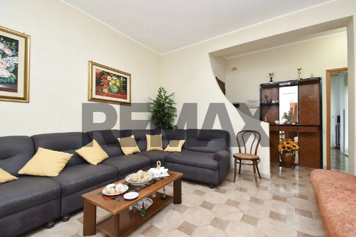 Appartamento in vendita ad Aci Catena - foto 4