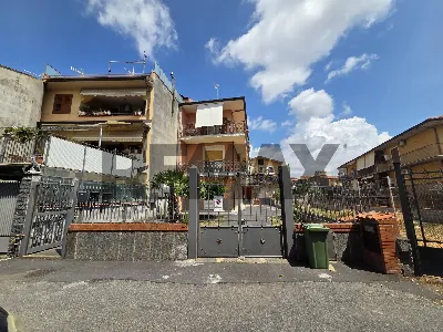 Appartamento in vendita a San Pietro Clare... - foto 2