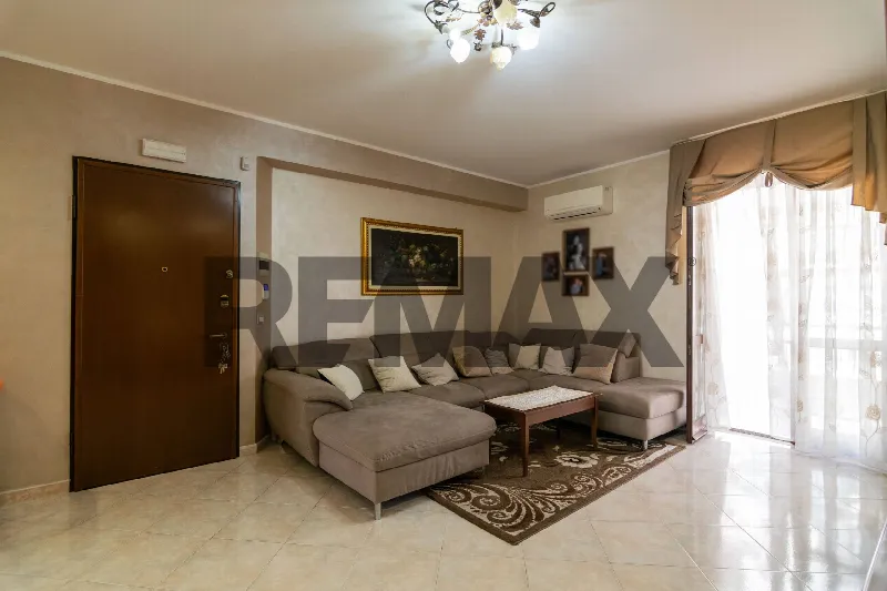 Appartamento in vendita ad Aci Catena - foto 1