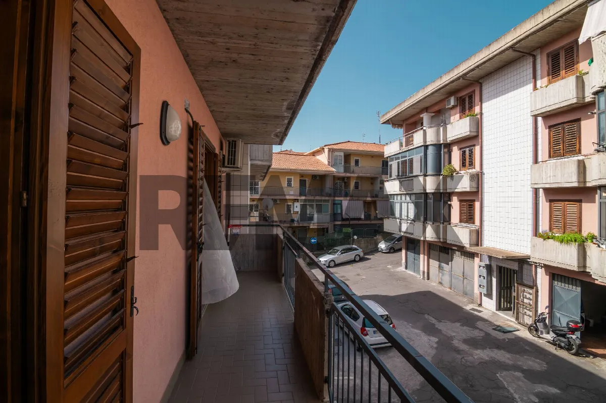 Appartamento in vendita ad Aci Catena - foto 5