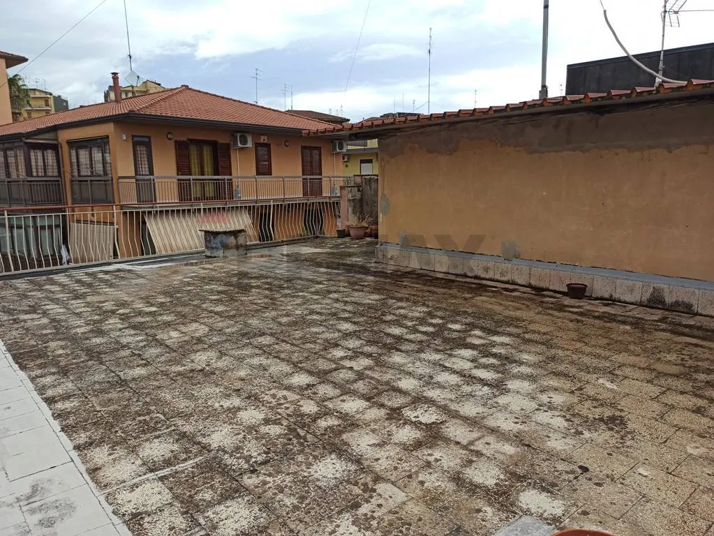 Appartamento in vendita ad Aci Catena - foto 4