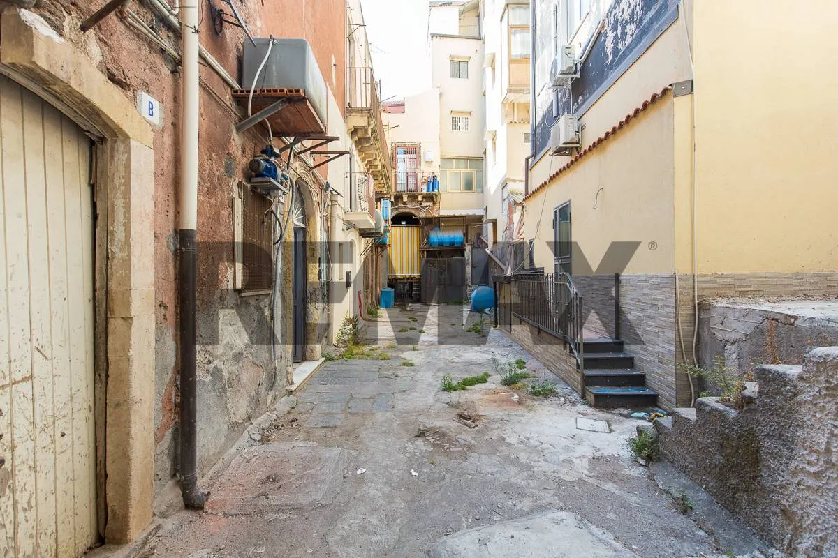 Appartamento in vendita a Catania, Centro Storico, Porto - foto 4