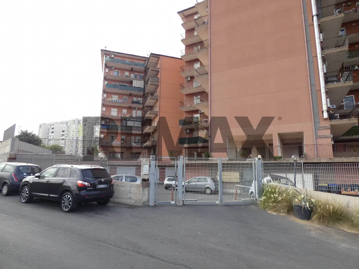 Appartamento in vendita a Catania, Librino, Sant'agata, Zona Industriale - foto 2