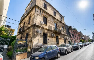 Appartamento in vendita a Catania, Barrier... - foto 1