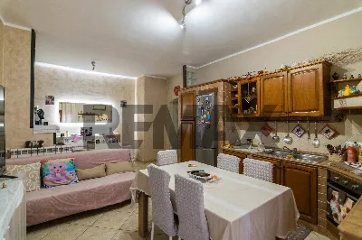 Appartamento in vendita a Gravina di Catan... - foto 1