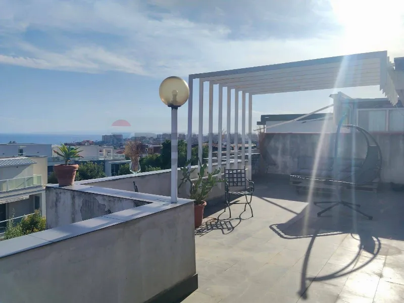Appartamento in vendita a Catania, Cannizzaro, Teseo, Dusmet - foto 1