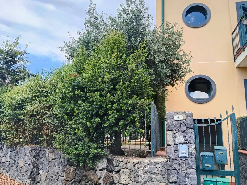 Appartamento in vendita ad Acireale - foto 1