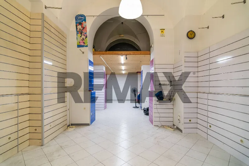 Appartamento in vendita a Catania, Centro Storico, Porto - foto 1