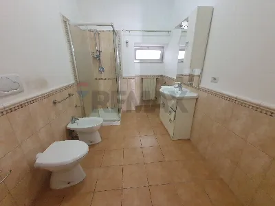 Appartamento in vendita a Bari, Carbonara ... - foto 6
