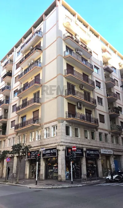 Appartamento in vendita a Bari, Borgo anti... - foto 1