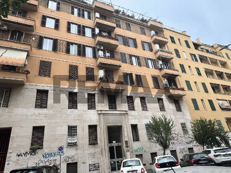 Appartamento in vendita a Roma, Appio Latino, Colli Albani - foto 1