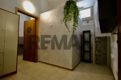 Appartamento in vendita a Roma, Re di roma... - foto 2