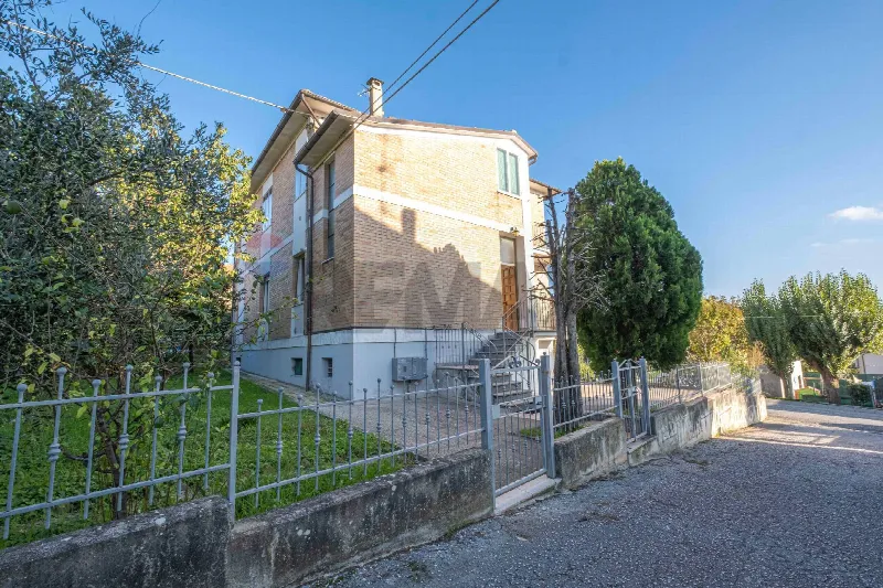 Appartamento in vendita a Cupramontana - foto 1