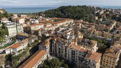Appartamento in vendita a Ancona, Centro - foto 2
