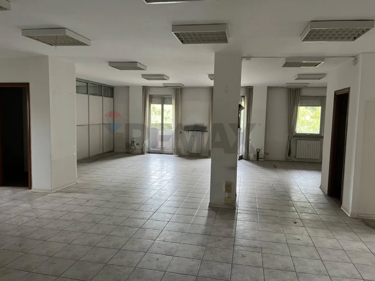 Appartamento in vendita a Perugia, Semicentro, Stazione, Madonna Alta, Prepo - foto 2