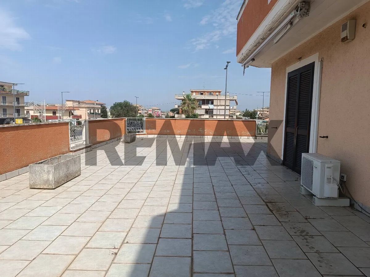 Appartamento in vendita ad Ardea - foto 3