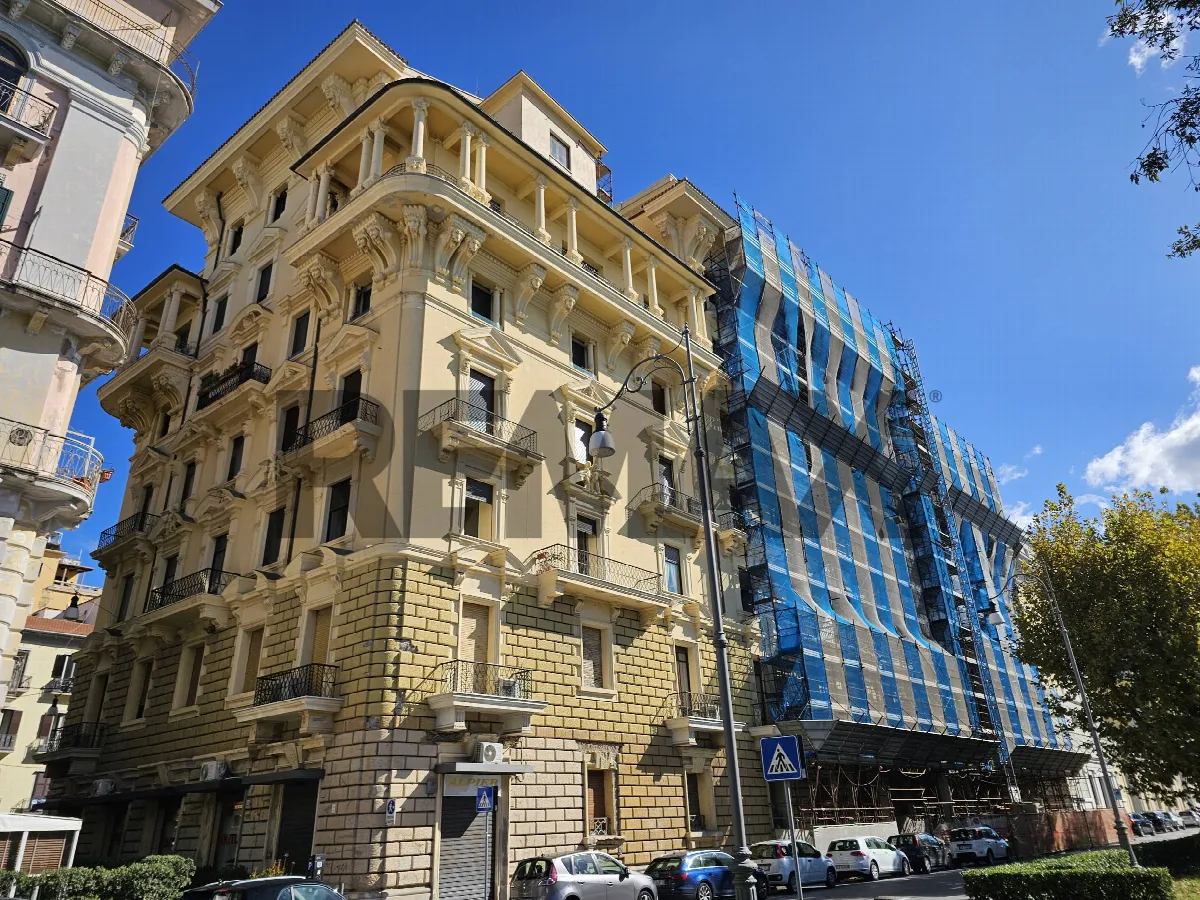 Appartamento in vendita a Salerno, Centro Storico, Teatro Verdi, Centro - foto 4