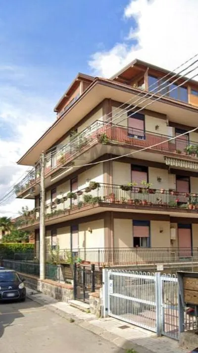 Appartamento in vendita a Fiumefreddo di S... - foto 3