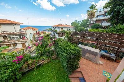 Appartamento in vendita a Aci Castello - foto 2