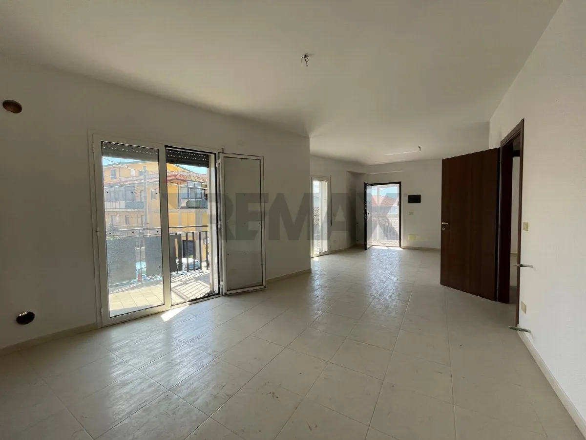 Appartamento in vendita a Camporotondo Etneo - foto 2