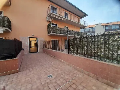 Appartamento in vendita a Camporotondo Etn... - foto 1