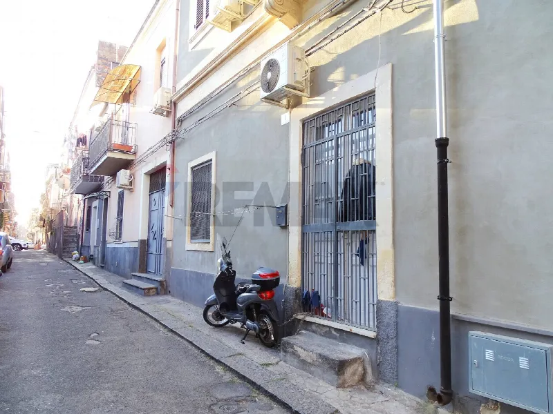 Appartamento in vendita a Catania, Ferrarotto, Palestro, Calcare - foto 1