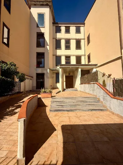 Appartamento in vendita a Fiumefreddo di S... - foto 1