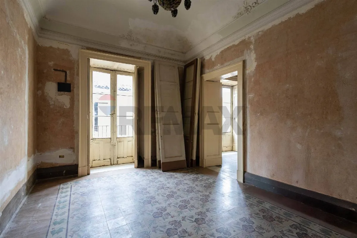 Appartamento in vendita a Catania, Centro Storico, Porto - foto 2