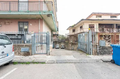 Appartamento in vendita a Aci Sant'Antonio - foto 3