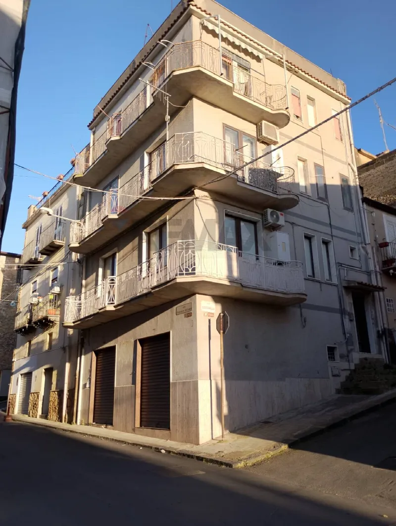 Appartamento in vendita a Mirabella Imbaccari - foto 1