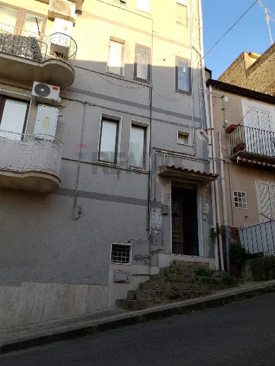 Appartamento in vendita a Mirabella Imbacc... - foto 2