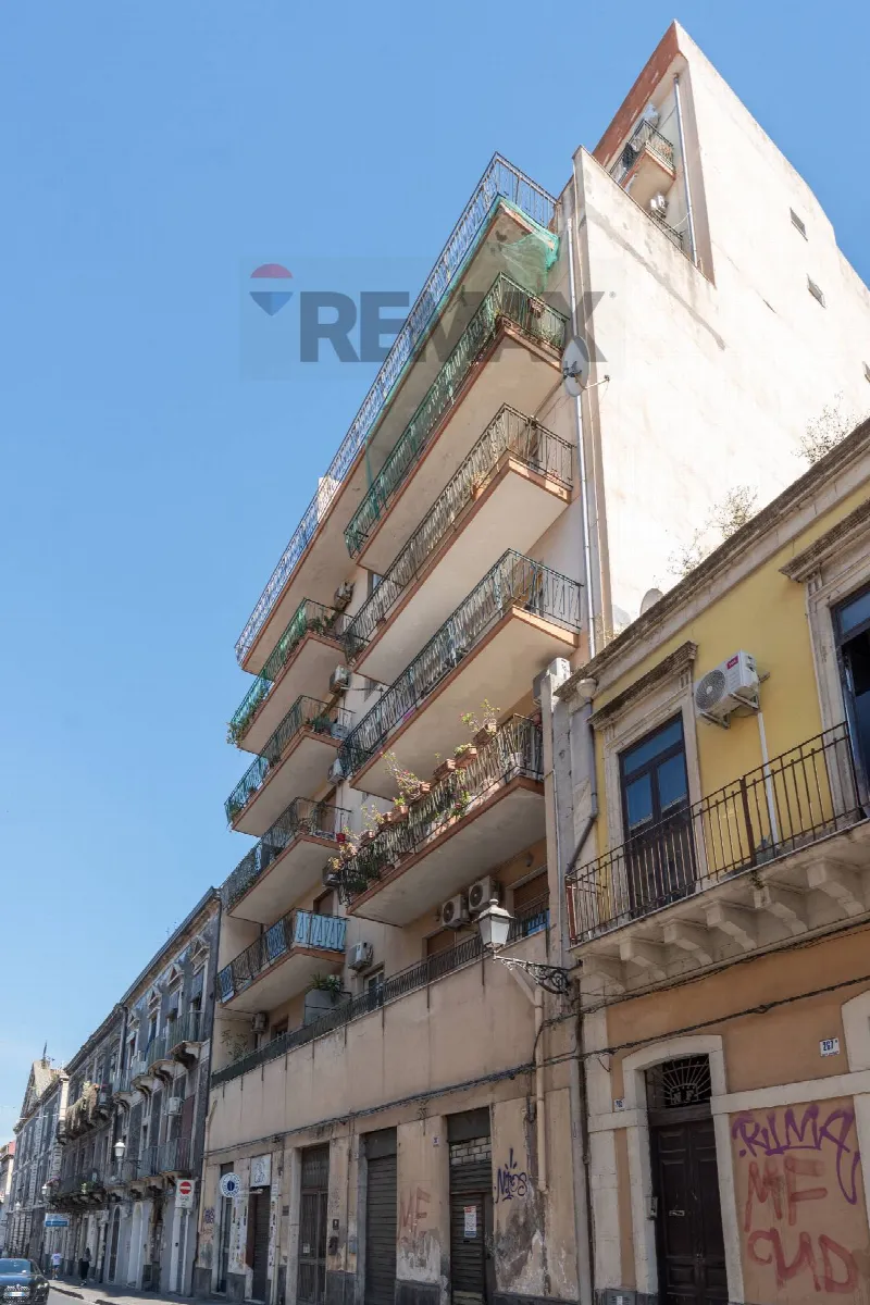 Appartamento in vendita a Catania, Centro Storico, Porto - foto 1
