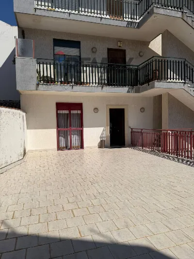 Appartamento in vendita a San Pietro Clare... - foto 2