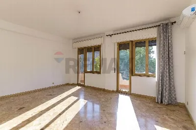 Appartamento in vendita a Catania, Vulcani... - foto 2