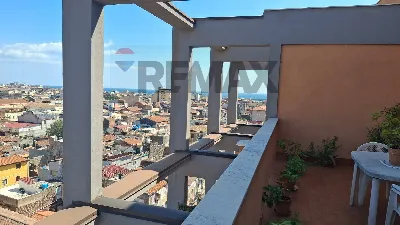 Appartamento in vendita a Catania, La Rena... - foto 1