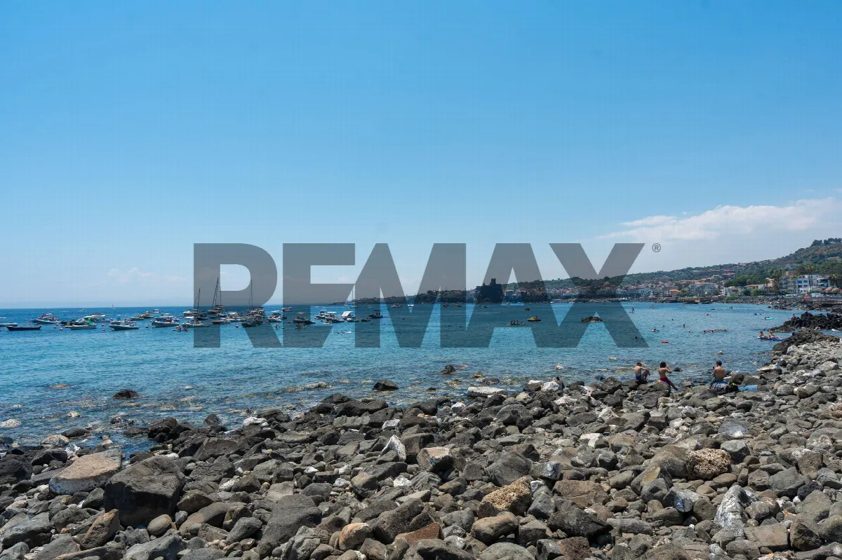 Appartamento in vendita ad Aci Castello - foto 3