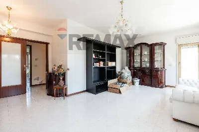 Appartamento in vendita a Gravina di Catan... - foto 2