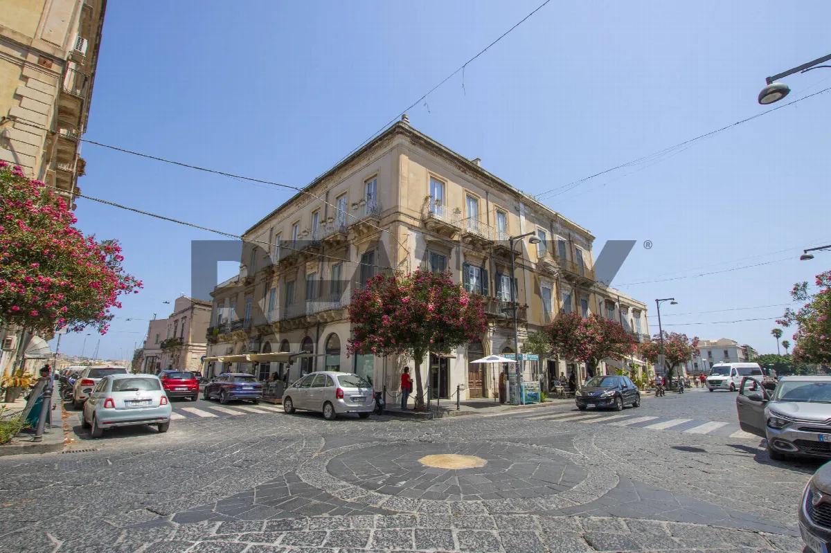 Appartamento in vendita a Siracusa, Umberto, Ermocrate, Ortigia - foto 2