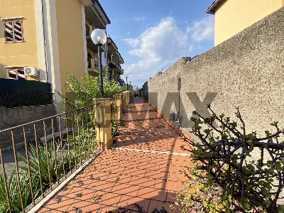 Appartamento in vendita a Tremestieri Etne... - foto 2