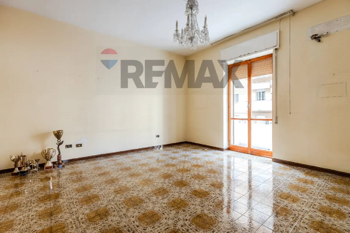 Appartamento in vendita a Cagliari, San Benedetto, Villanova - foto 2