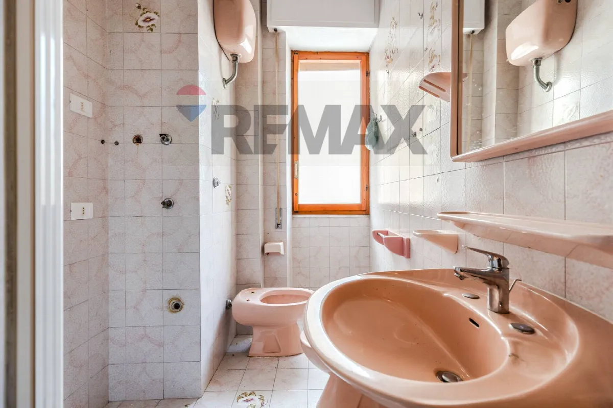 Appartamento in vendita a Cagliari, San Benedetto, Villanova - foto 5