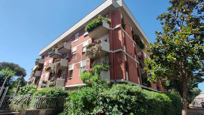 Appartamento in vendita a Roma, Mezzocammino, Spinaceto, Tor De' Cenci - foto 1