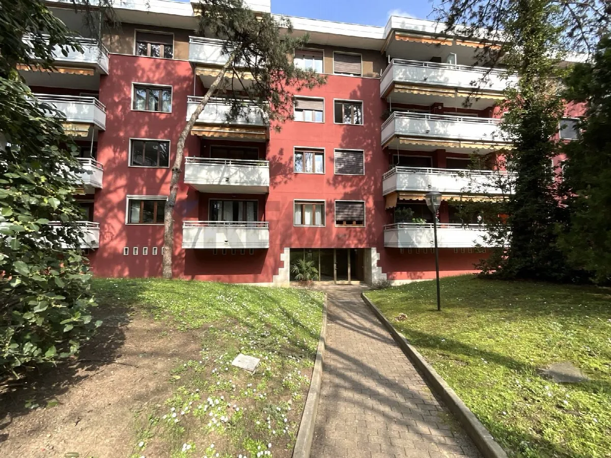 Appartamento in vendita ad Arese - foto 2