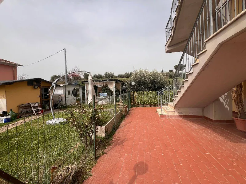 Appartamento in vendita a Castellina Marittima - foto 1