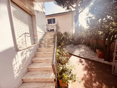 Appartamento in vendita a Cecina - foto 2