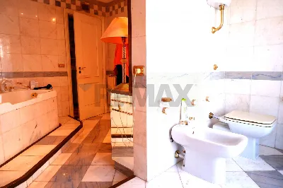 Appartamento in vendita a Caserta, Centro - foto 10